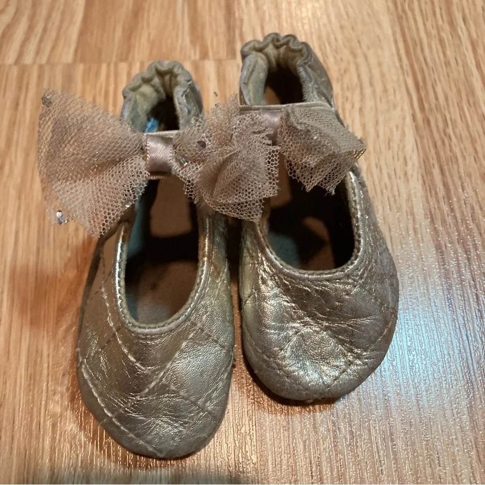Robeez baby shoes lot 0-6 months‎